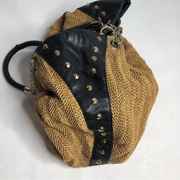 Olivia & Joy Beige Woven Black Leather Gold‎ Hardware Chain Purse - Picture 3 of 16